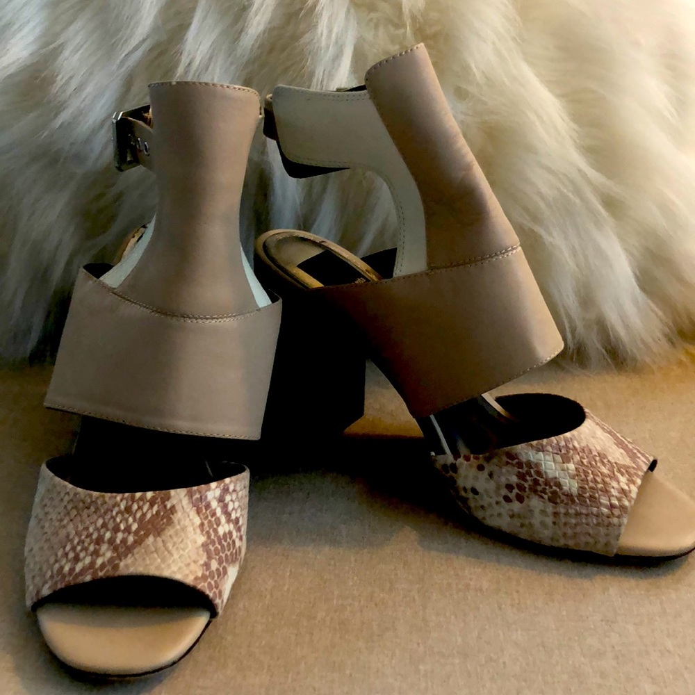 Dolce Vita Open Toe High Heel Sandal